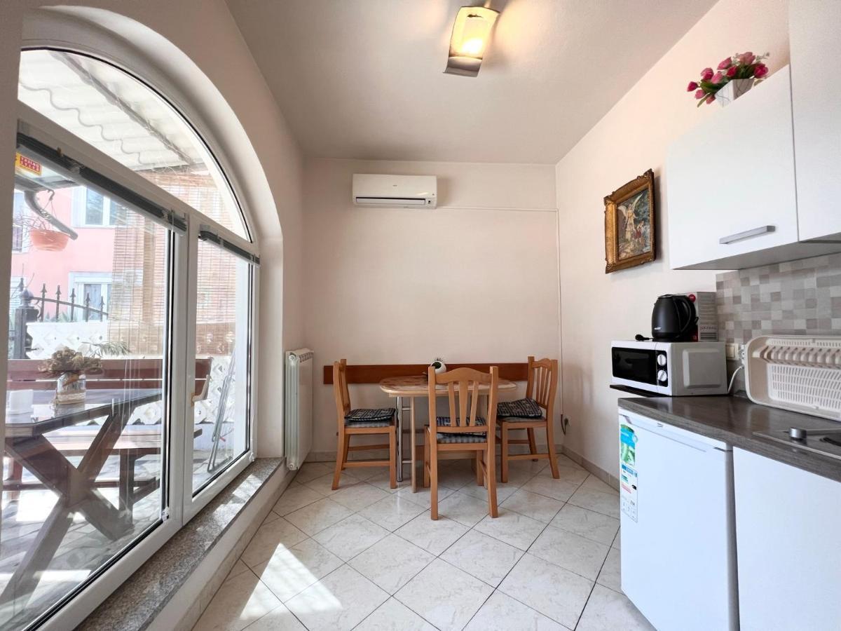 Apartments Tereza Novigrad Istria Esterno foto