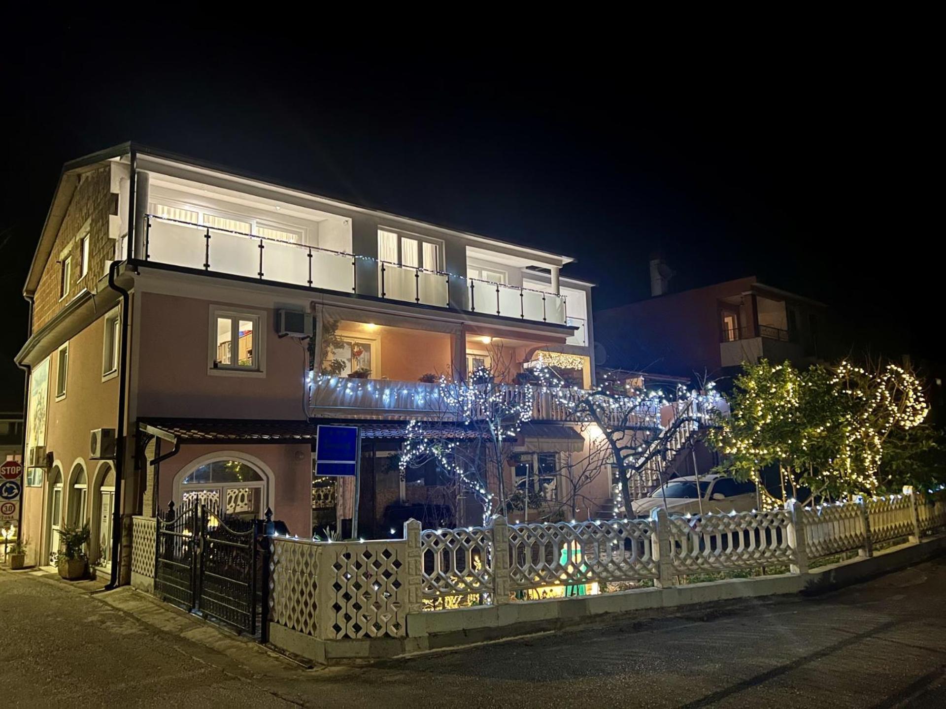 Apartments Tereza Novigrad Istria Esterno foto