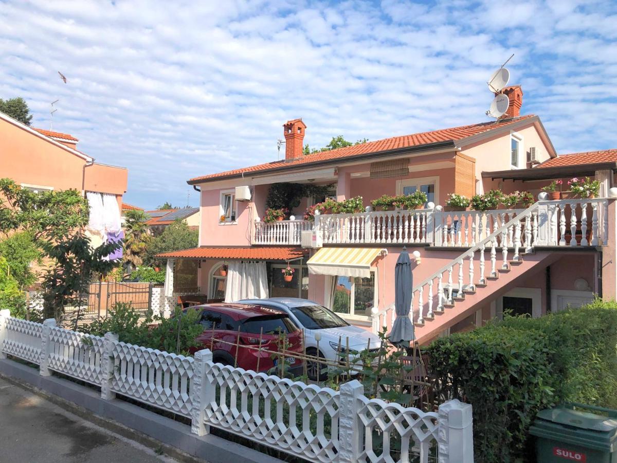 Apartments Tereza Novigrad Istria Esterno foto