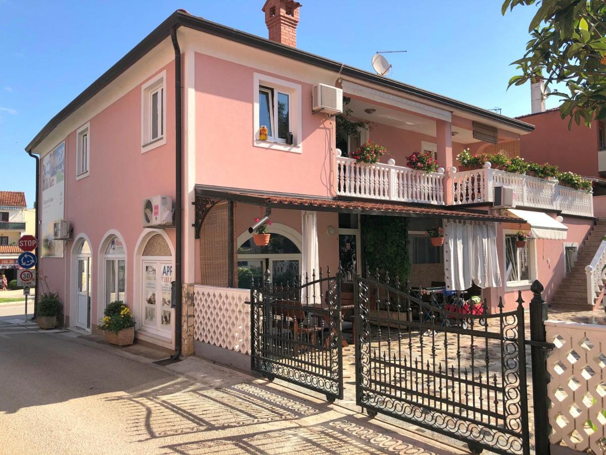 Apartments Tereza Novigrad Istria Esterno foto